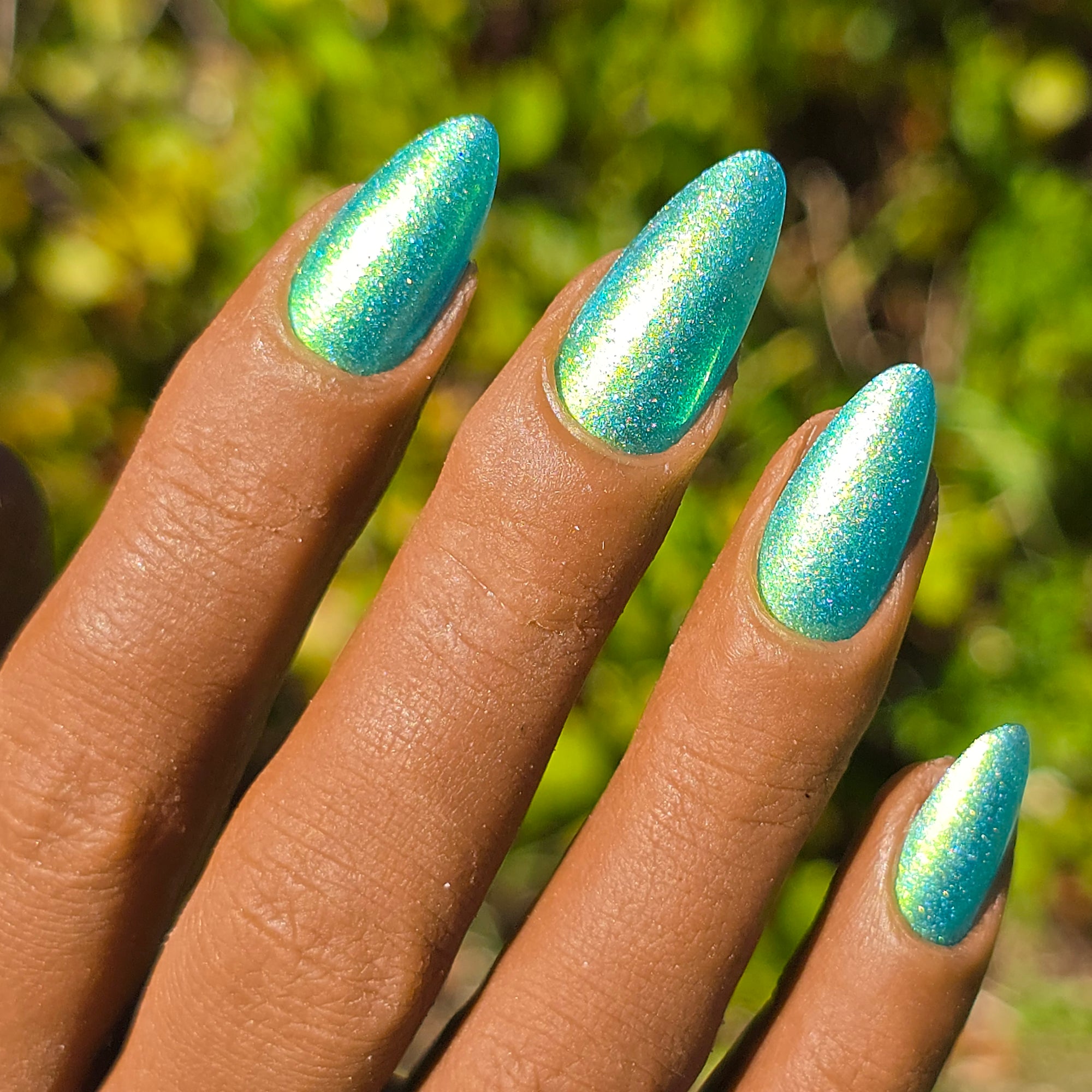 Go With the Floe | Aurora Shimmer Nail Polish