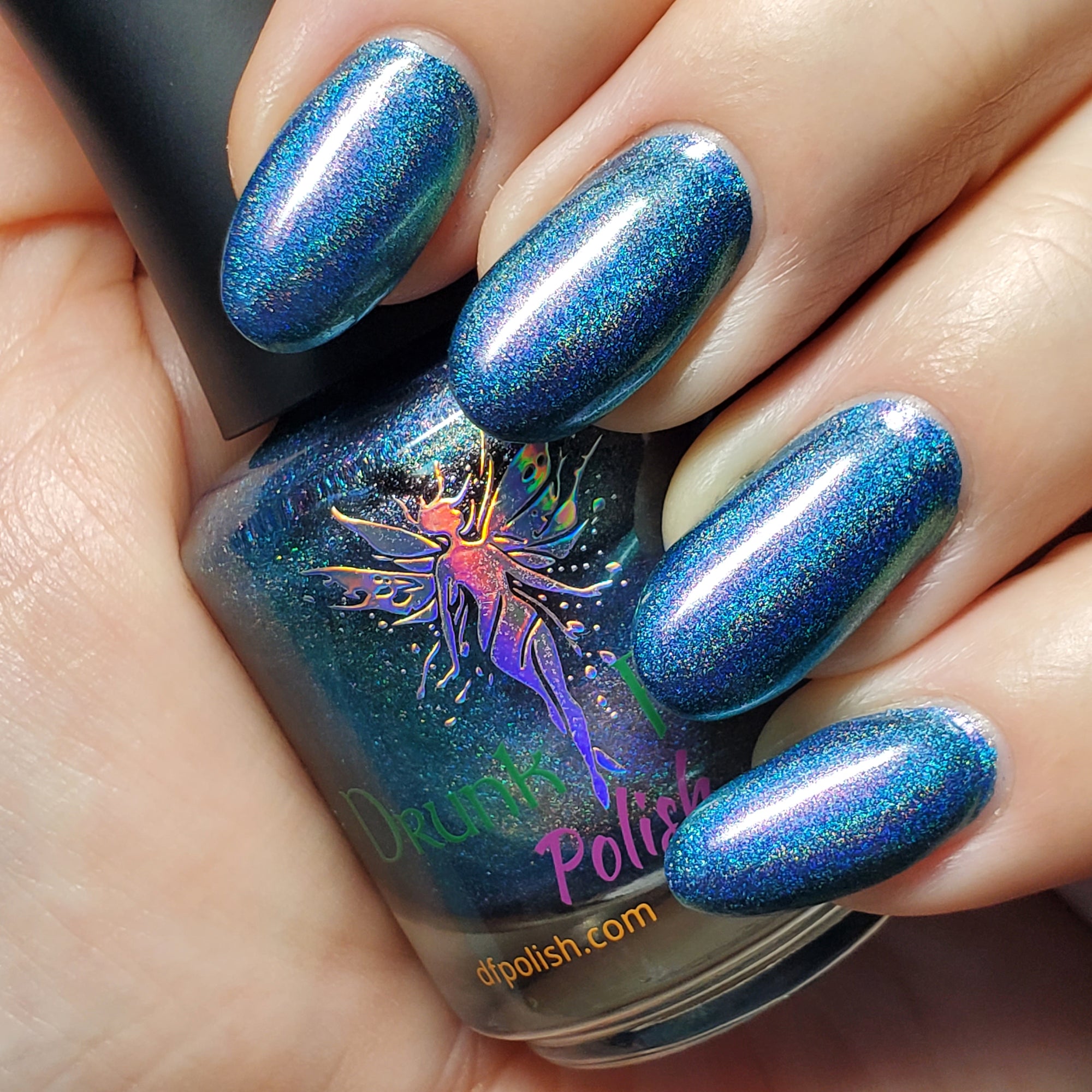 58 | Linear Holo Nail Polish