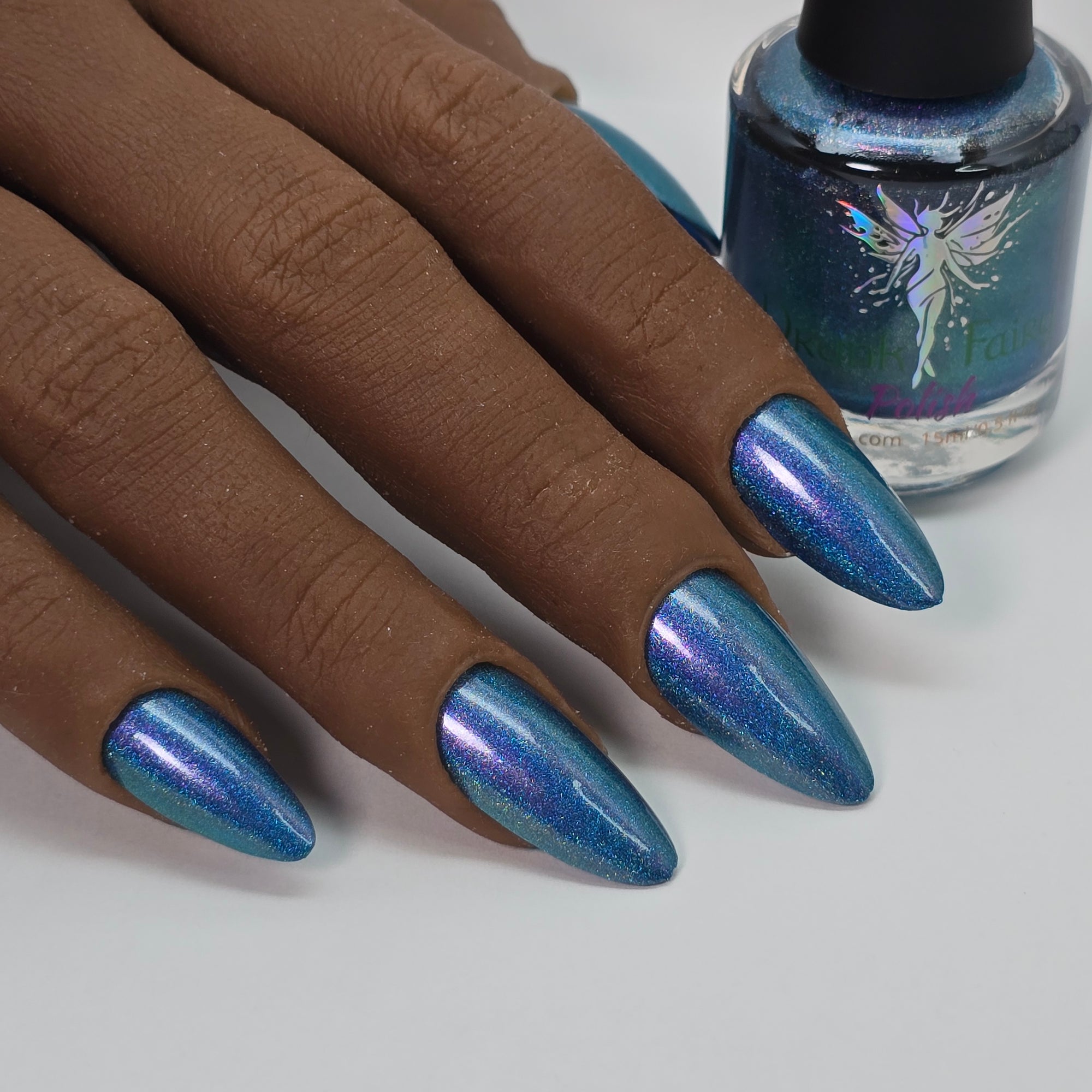 58 | Linear Holo Nail Polish