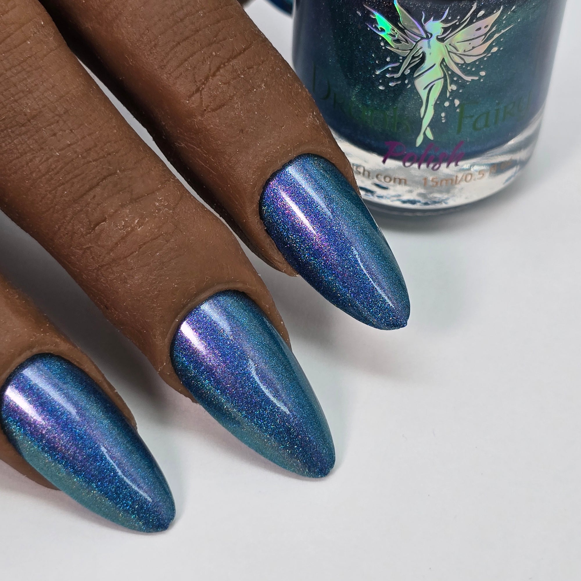 58 | Linear Holo Nail Polish