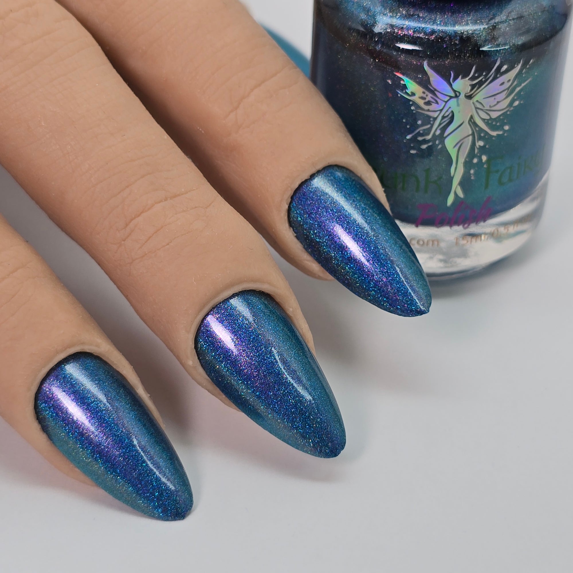 58 | Linear Holo Nail Polish