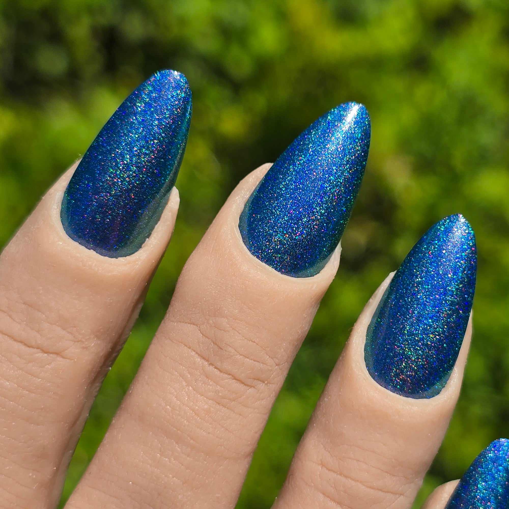58 | Linear Holo Nail Polish