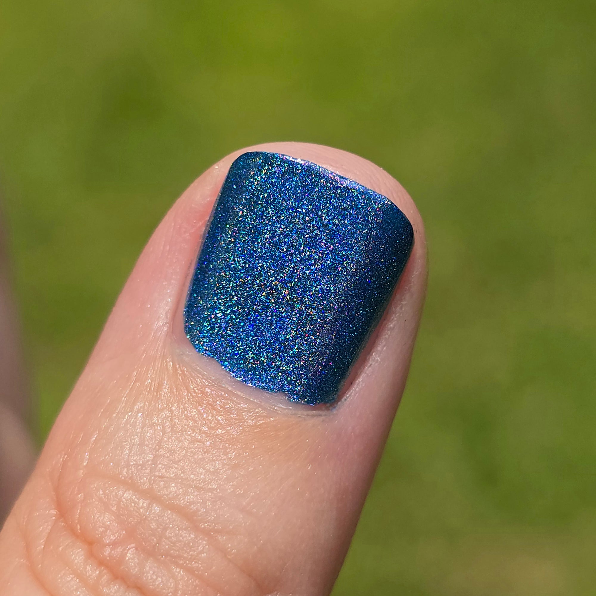 58 | Linear Holo Nail Polish