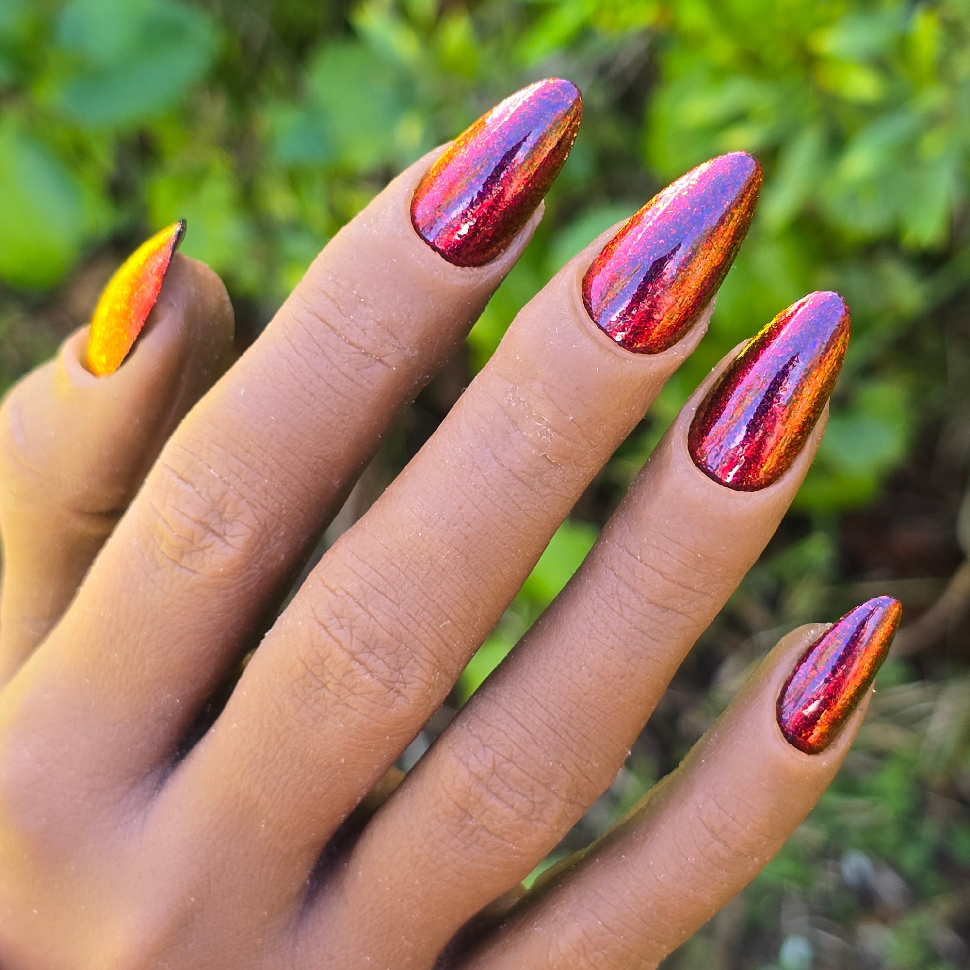 Femme Faetale | Multichrome Nail Polish