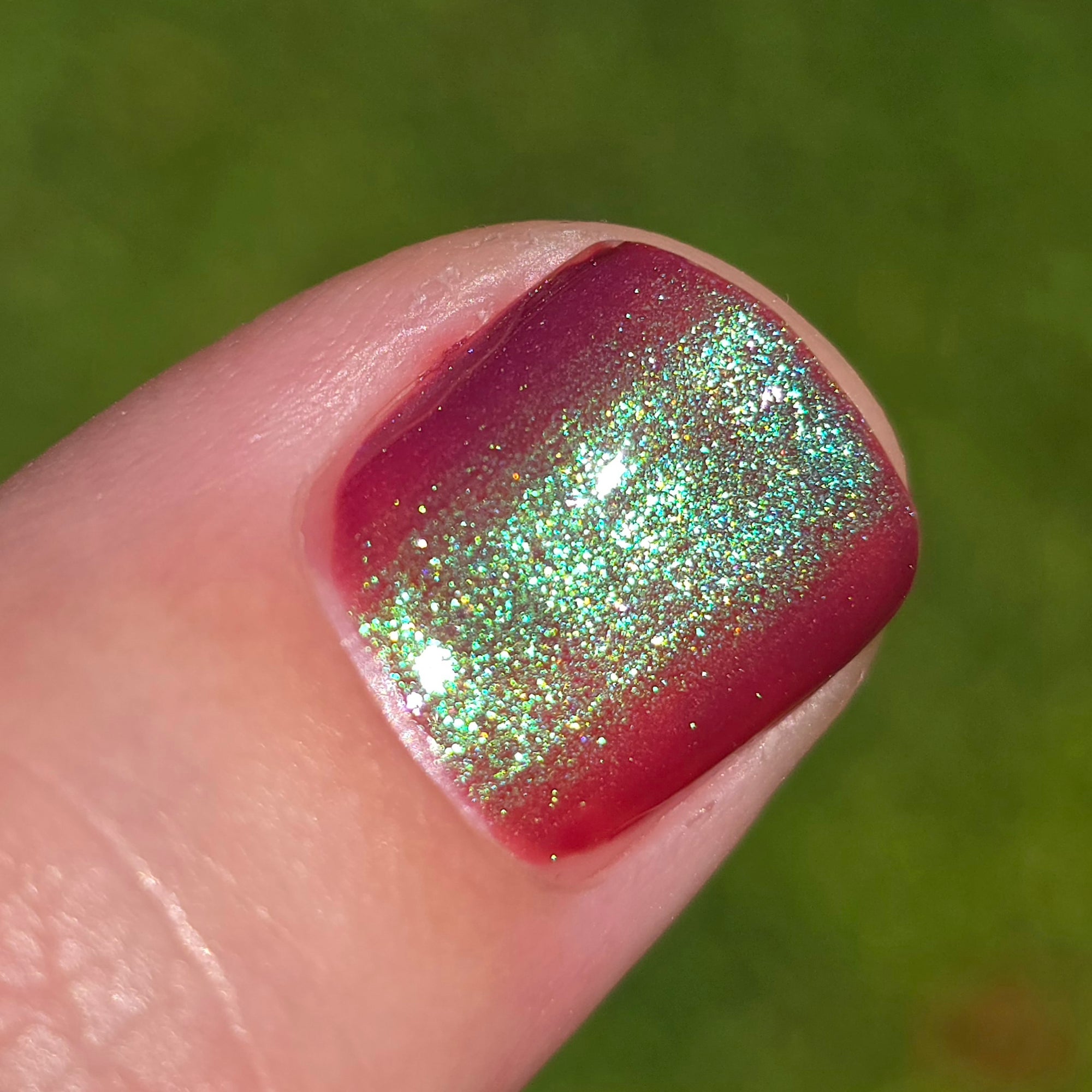 Pariah | Aurora Shimmer Crelly Nail Polish