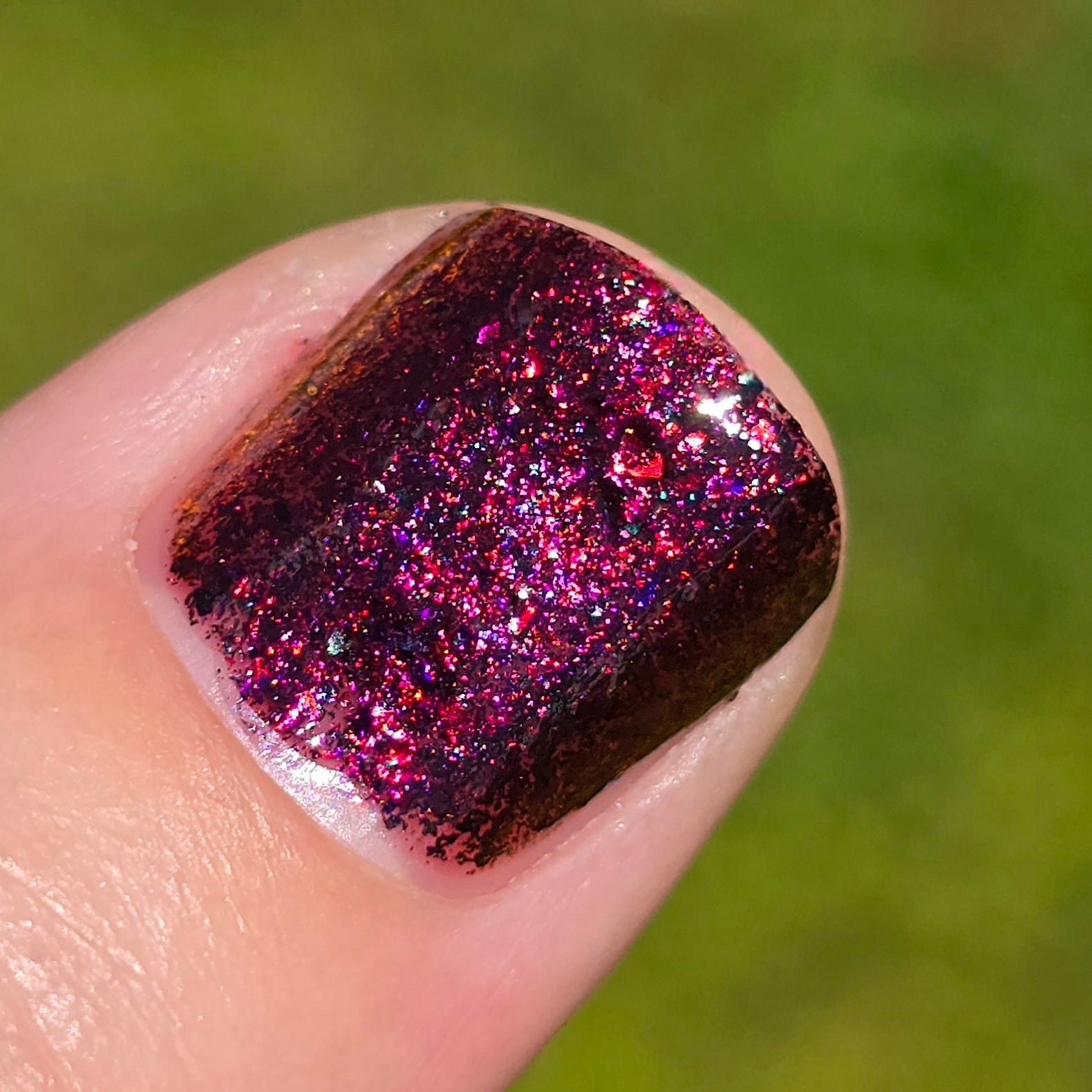Femme Faetale | Multichrome Nail Polish