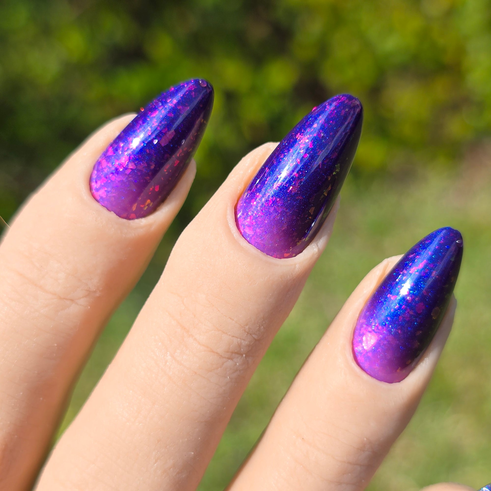 Comfortably Numb | Thermal Nail Polish