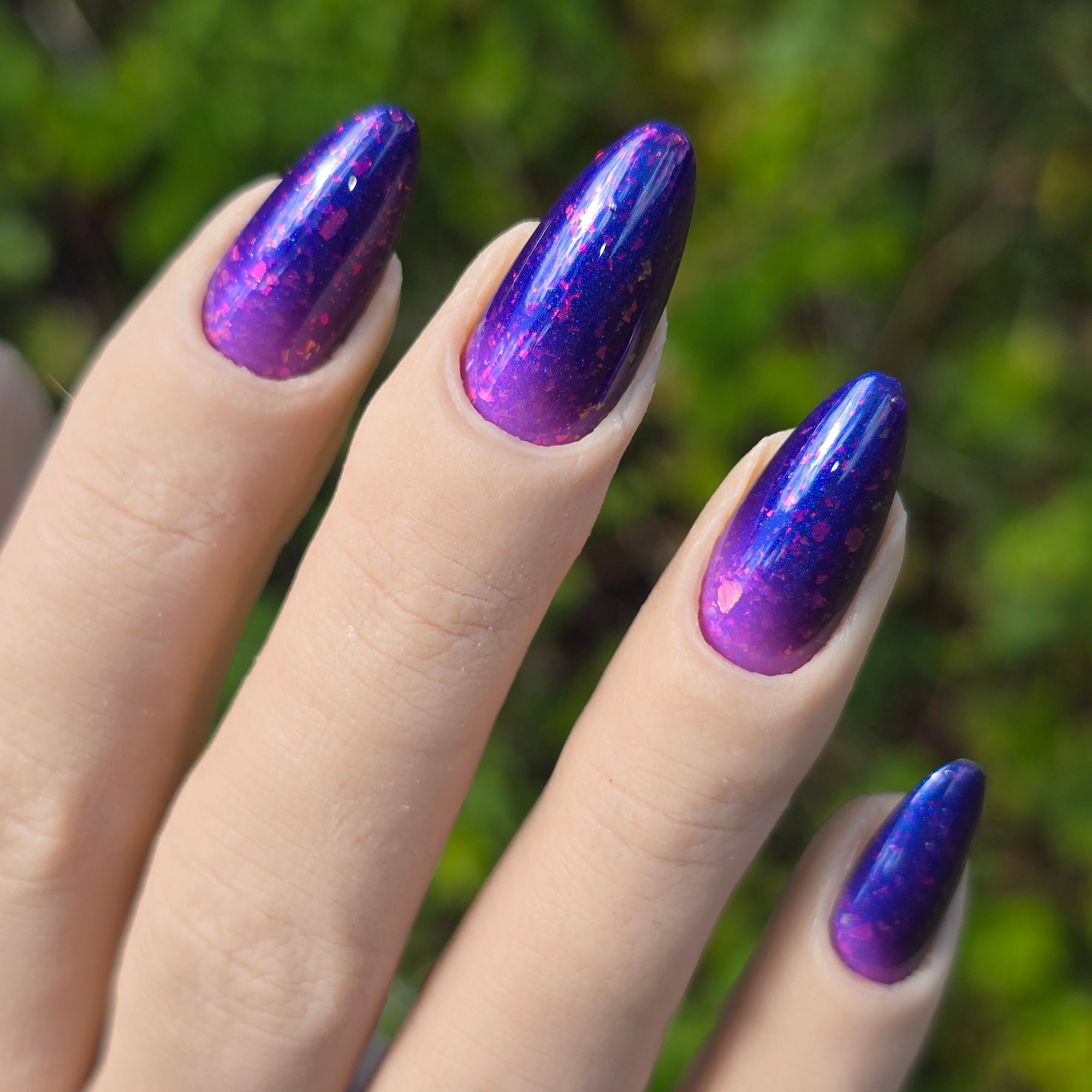 Comfortably Numb | Thermal Nail Polish