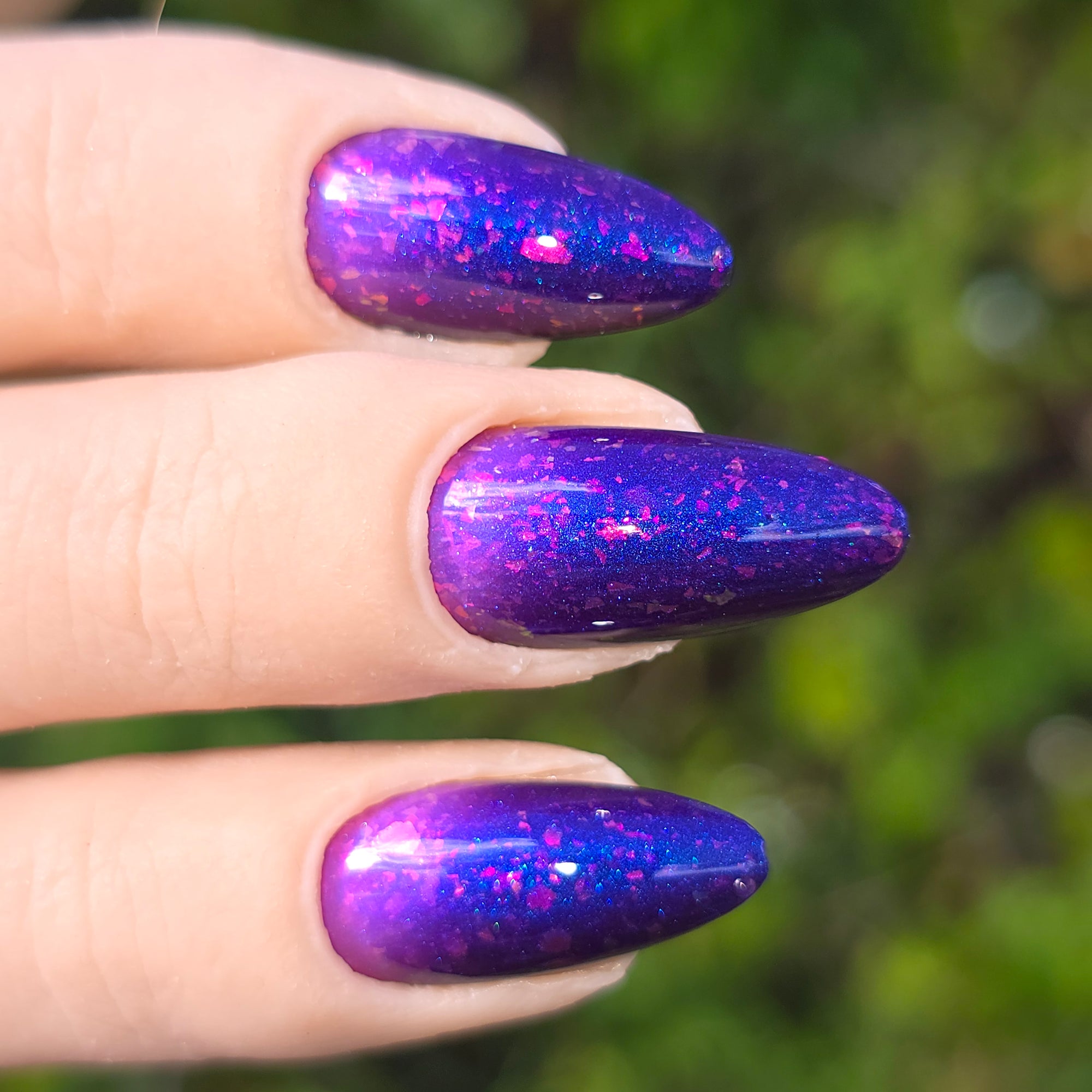 Comfortably Numb | Thermal Nail Polish