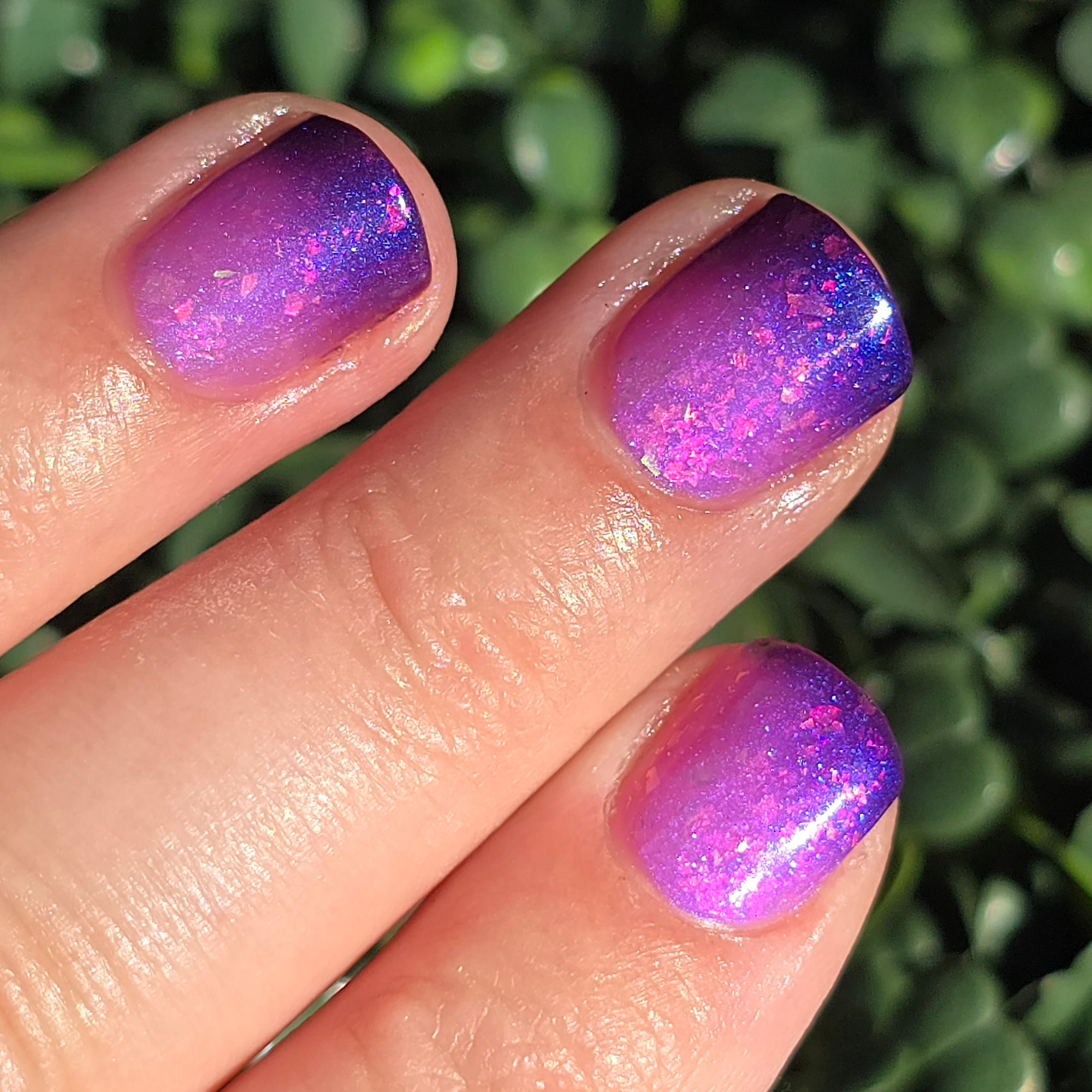 Comfortably Numb | Thermal Nail Polish