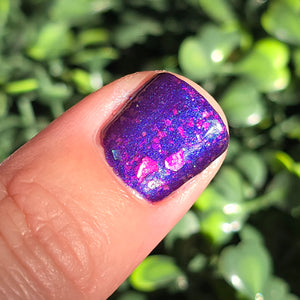 Comfortably Numb | Thermal Nail Polish