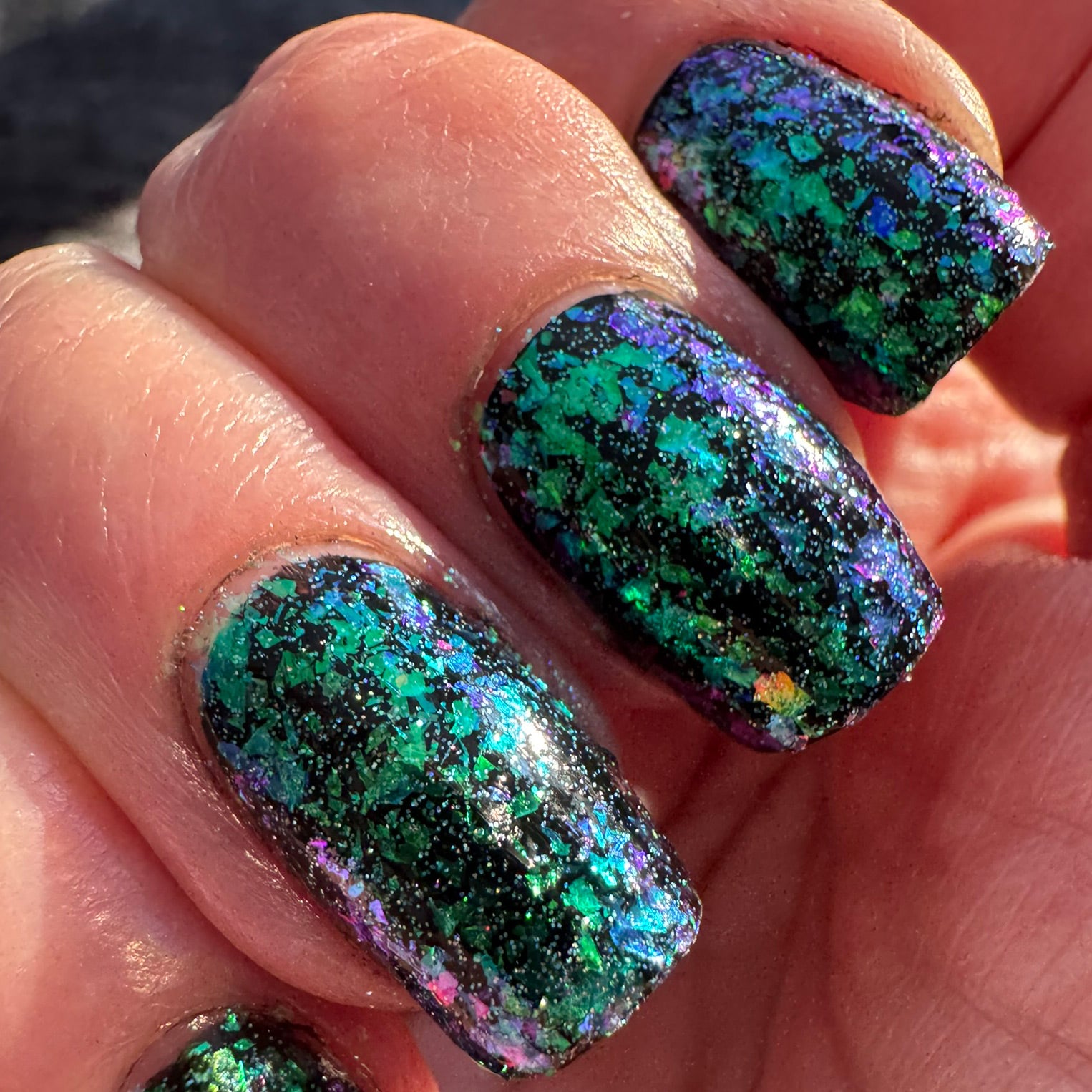 Siren’s Call | Aurora Flake Topper