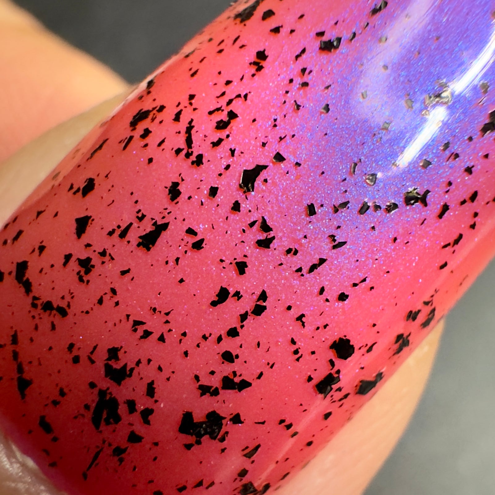 Night Shard | Micro-Flaky Topper